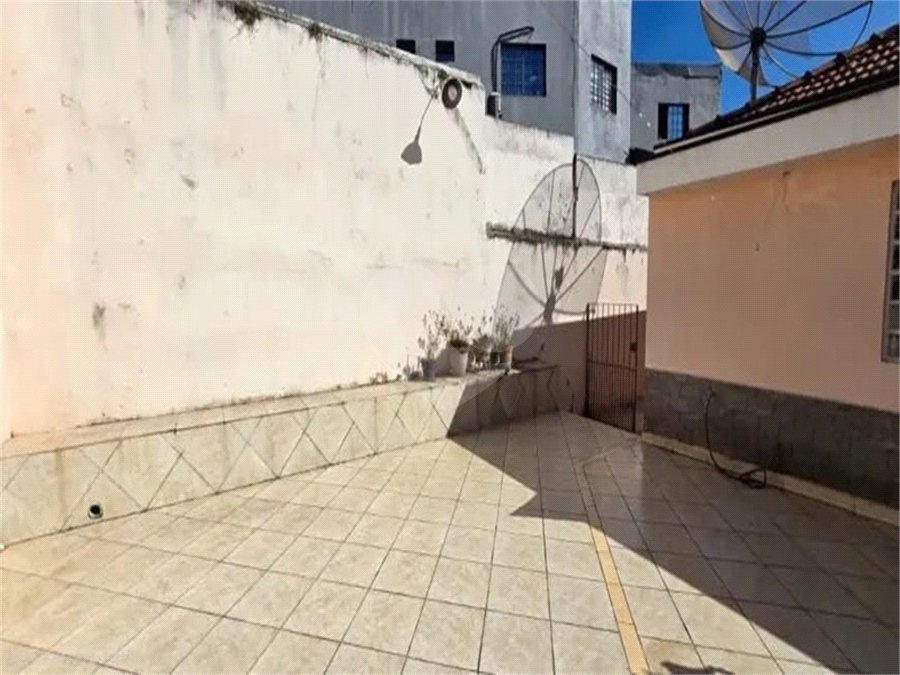 Casa Térrea à venda ou para alugar com 5 quartos, sendo 1 suíte, em Vila Vitório Mazzei, São Paulo, SP