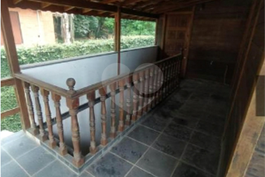 Casa à venda com 5 quartos, sendo 1 suíte, em Mantiqueira, Mairiporã, SP
