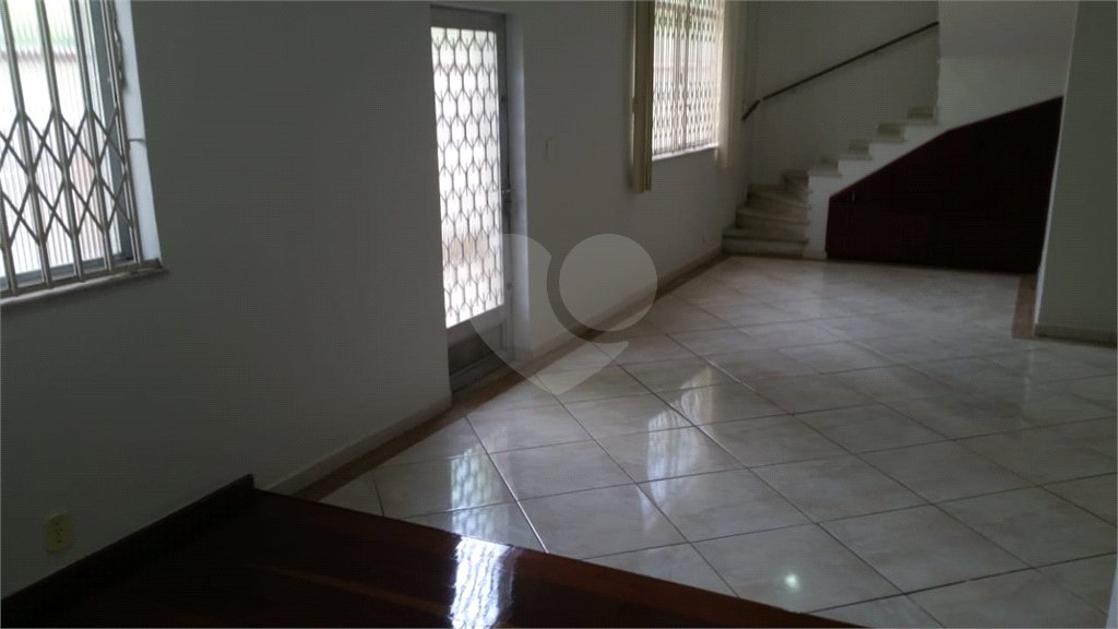 Casa à venda com 5 quartos, sendo 2 suítes, em Andaraí, Rio de Janeiro, RJ