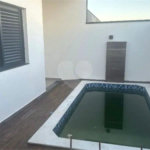 Casa à venda com 3 quartos, sendo 1 suíte, no condomínio Horto Florestal Villagio, Sorocaba - SP
