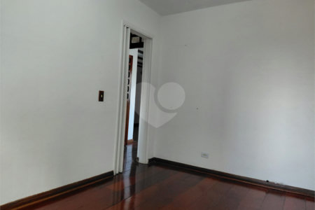 Apartamento à venda com 3 quartos, sendo 1 suíte, em Santa Teresinha, São Paulo, SP
