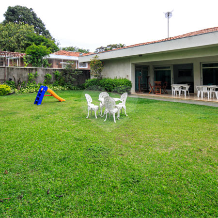 Casa Térrea à venda com 4 quartos, sendo 1 suíte, em Alto da Boa Vista, São Paulo, SP