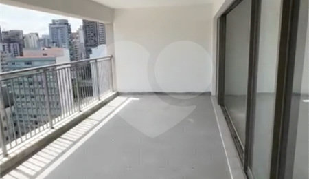Apartamento à venda com 4 quartos, sendo 2 suítes,  em Perdizes, São Paulo, SP