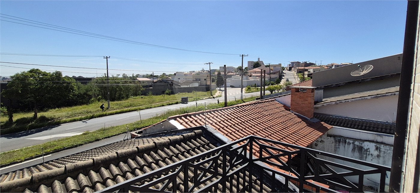 Casa à venda com 4 quartos, sendo 3 suítes, em Parque São Camilo, Itu, SP