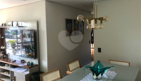 Apartamento à venda com 3 quartos, sendo 1 suíte,  em Jardim Mariliza, São Paulo, SP