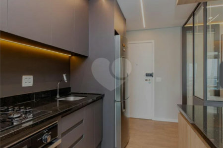 Apartamento à venda com 2 quartos, sendo 1 suíte,  em Chácara Santo Antônio, São Paulo, SP