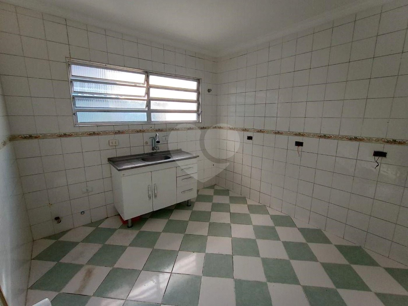 Casa à venda com 3 quartos, sendo 1 suíte, em Saúde, São Paulo, SP