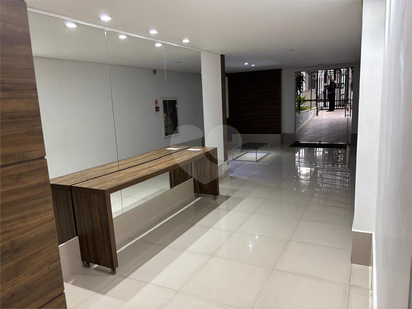 Apartamento à venda com 3 quartos, sendo 2 suítes, em Santana, São Paulo, SP