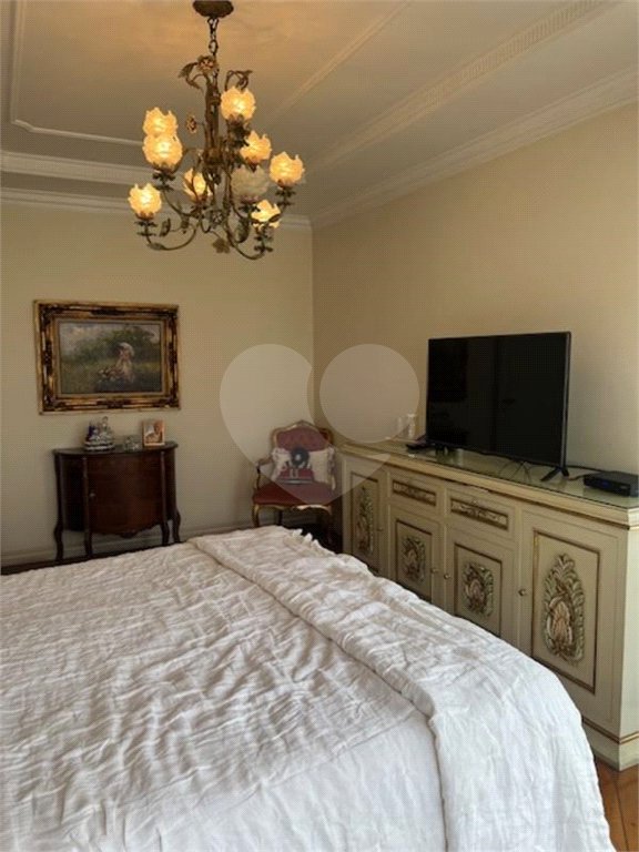 Apartamento à venda com 4 suítes em Santa Cecília, São Paulo, SP