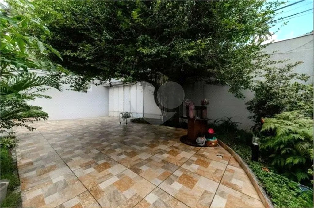 Sobrado à venda com 3 suítes em Vila Inah, São Paulo, SP