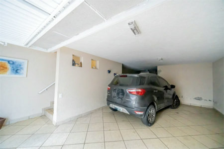 Sobrado à venda com 3 quartos, sendo 1 suíte, em Parque Continental, São Paulo, SP