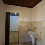 Casa para alugar com 3 quartos, sendo 1 suíte, no condomínio Santa Mônica, Atibaia - SP