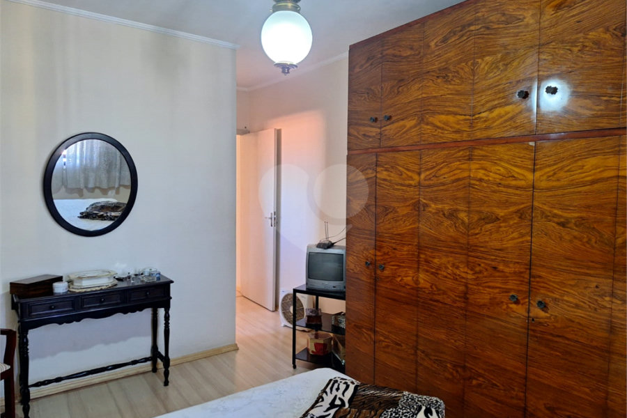 Sobrado à venda com 3 quartos, sendo 1 suíte, em Vila Gustavo, São Paulo, SP