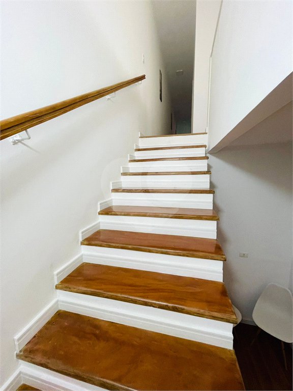 Casa à venda com 4 quartos, sendo 1 suíte,  em Jardim Stella, Santo André, SP