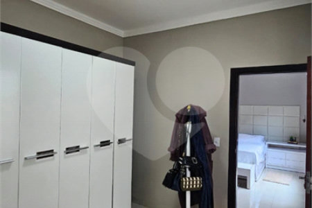 Casa à venda com 2 suítes no Centro, Ponta Porã, MS