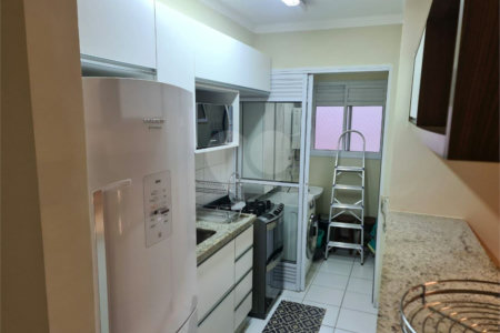 Apartamento à venda com 2 quartos, sendo 1 suíte, em Parque Reboucas, São Paulo, SP