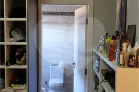 Casa à venda com 4 suítes no condomínio Osato, Atibaia - SP
