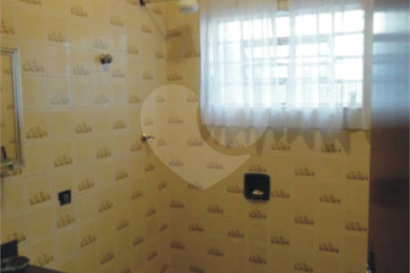 Sobrado à venda com 4 quartos, sendo 1 suíte, em Vila Gustavo, São Paulo, SP