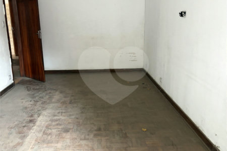 Casa à venda com 3 quartos em Bela Aliança, São Paulo, SP