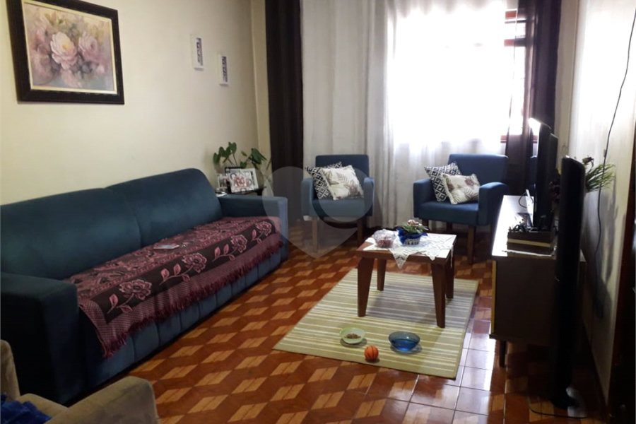 Sobrado à venda com 3 quartos, sendo 1 suíte, em Tremembé, São Paulo, SP