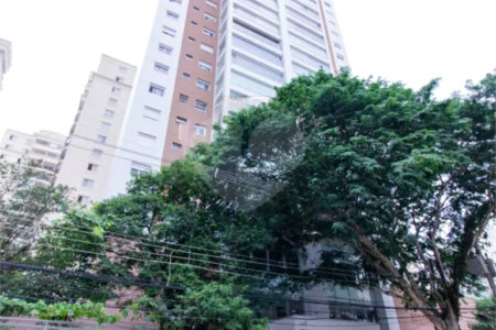 Apartamento à venda com 3 suítes em Vila Pompéia, São Paulo, SP