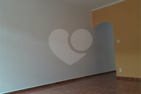 Casa à venda com 3 quartos, sendo 1 suíte, em Parque Jabaquara, São Paulo, SP