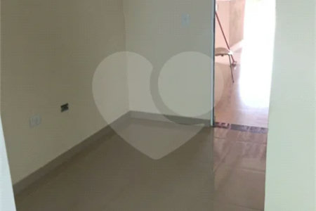 Studio em excelente estado e segurança