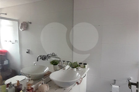 Apartamento à venda com 3 suítes em Perdizes, São Paulo, SP
