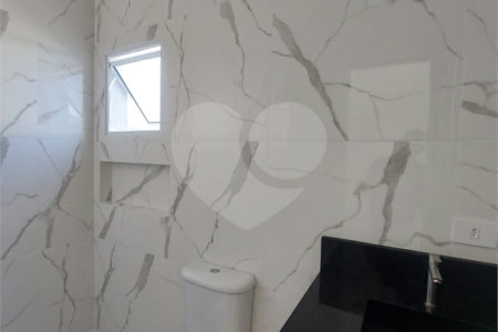 Casa à venda com 2 quartos, sendo 1 suíte,  em Vila São Paulo, Mogi das Cruzes, SP