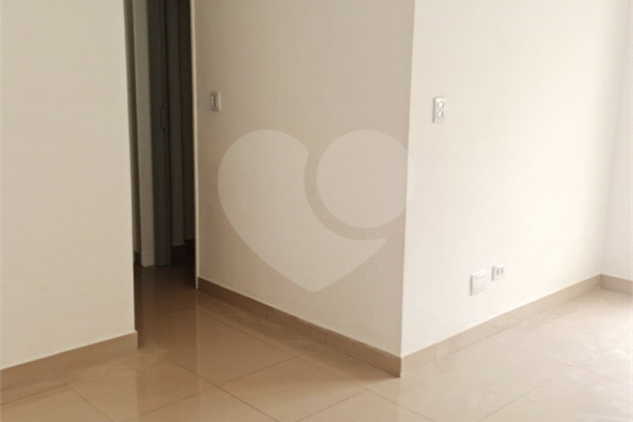 Apartamento à venda com 2 quartos em Vila Guilherme, São Paulo, SP