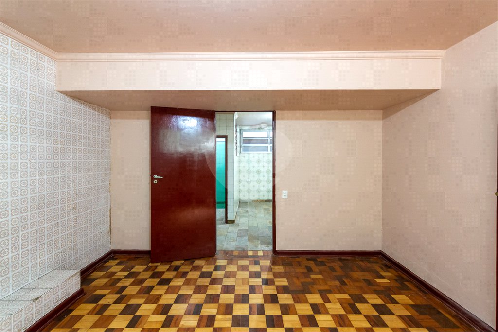 Casa à venda com 4 quartos, sendo 2 suítes, em Perdizes, São Paulo, SP
