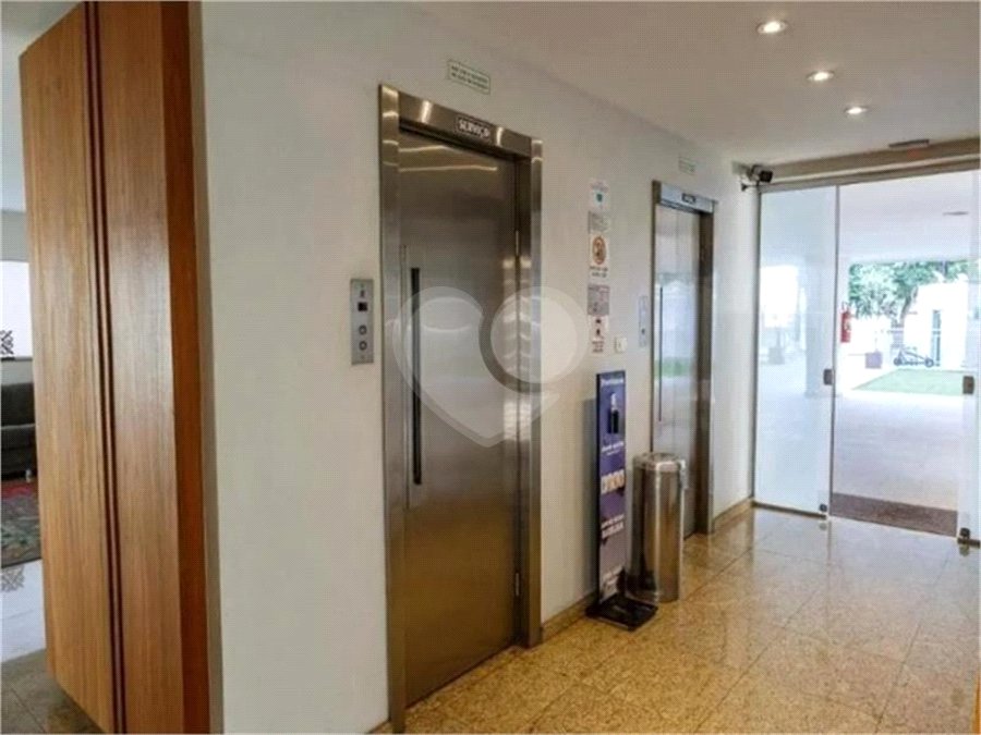 Apartamento à venda com 2 quartos, sendo 1 suíte, em Pinheiros, São Paulo, SP