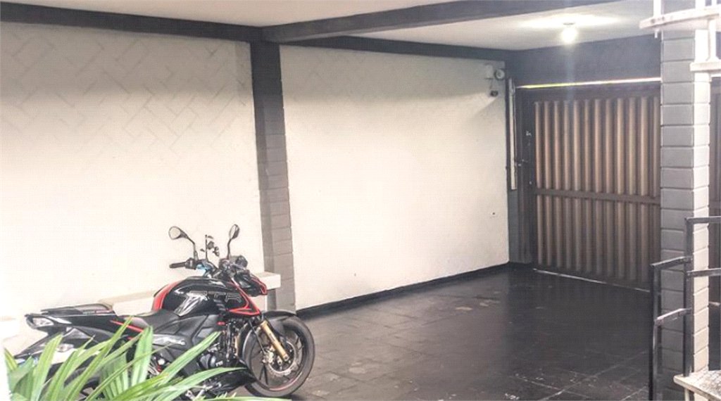 Sobrado à venda com 3 quartos, sendo 1 suíte, em Tremembé, São Paulo, SP