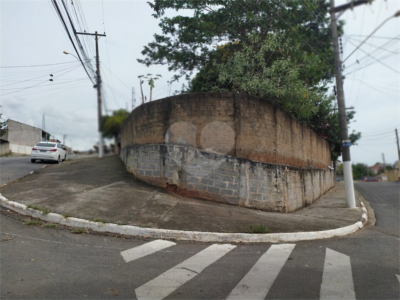 Casa à venda com 2 quartos em Jardim Imperial, Atibaia, SP