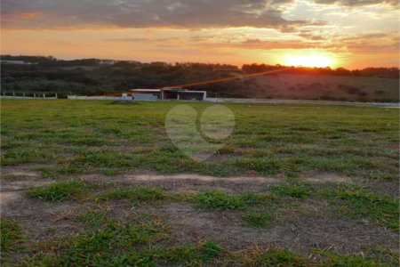 Terreno à venda no condomínio Reserva Petrus, Indaiatuba - SP