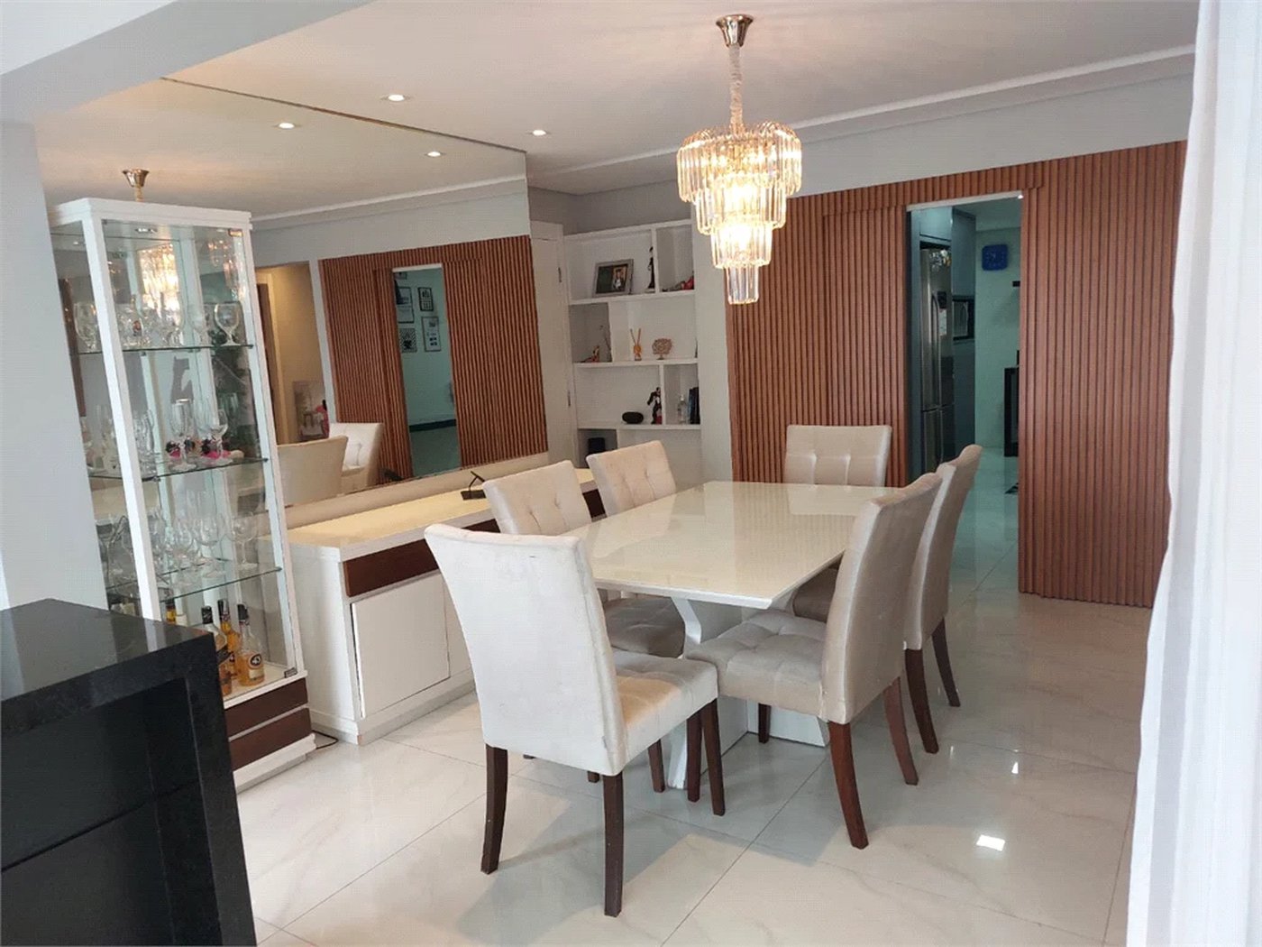 Apartamento à venda com 4 quartos, sendo 2 suítes, em Jardim Caboré, São Paulo, SP