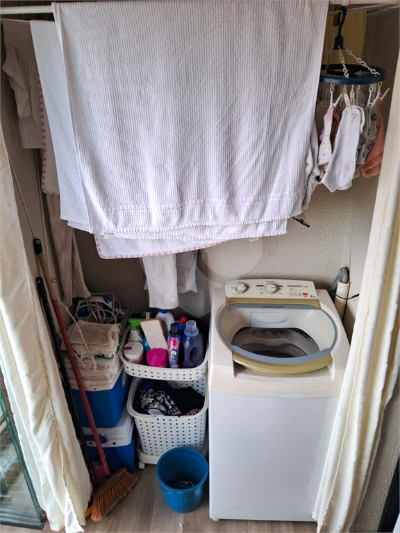 Apartamento à Venda na Bela Vista com 40 m2 de 1 Suíte em Andar Alto
