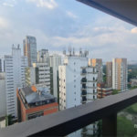 Apartamento à venda com 3 suítes em Moema, São Paulo, SP