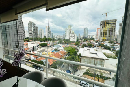 Apartamento à venda com 2 quartos, sendo 1 suíte,  em Cidade Monções, São Paulo, SP