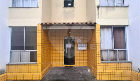 Apartamento para alugar com 2 quartos em Santíssimo, Rio de Janeiro, RJ