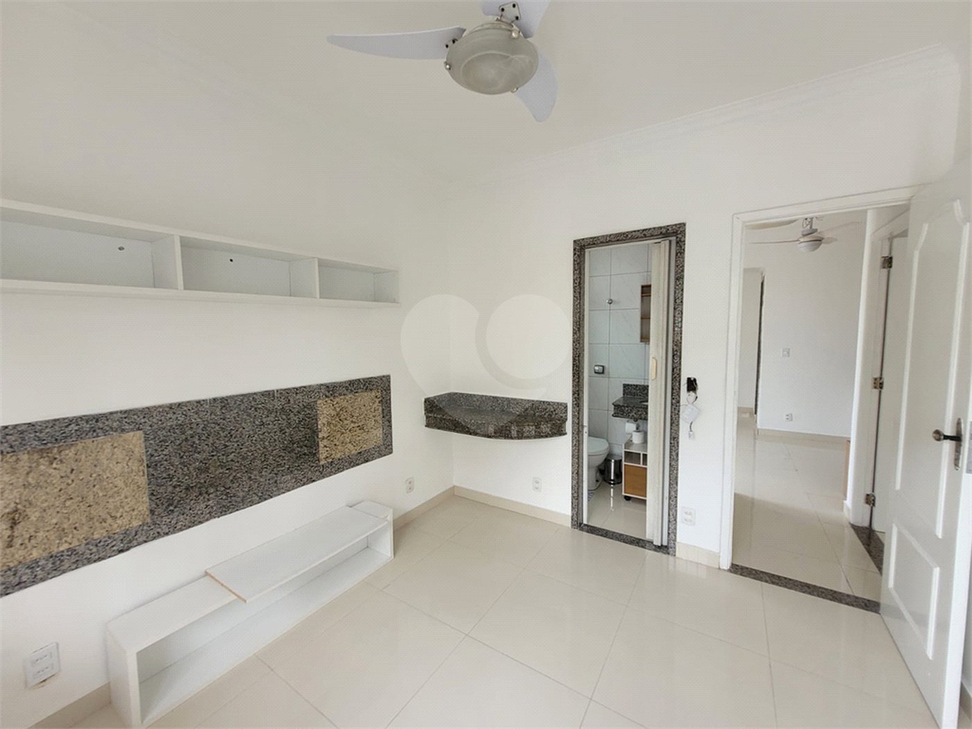 Apartamento à venda com 2 quartos, sendo 1 suíte, em Vila Isabel, Rio de Janeiro, RJ