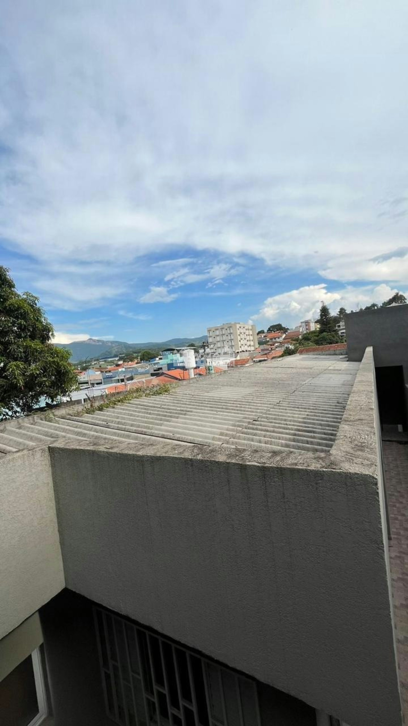 Casa à venda com 2 quartos, sendo 1 suíte, em Jardim Imperial, Atibaia, SP
