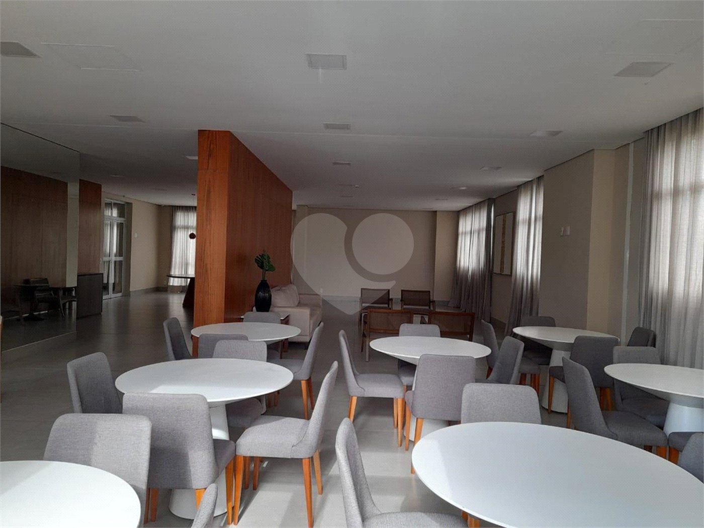 Apartamento à venda com 3 suítes em Tatuapé, São Paulo, SP