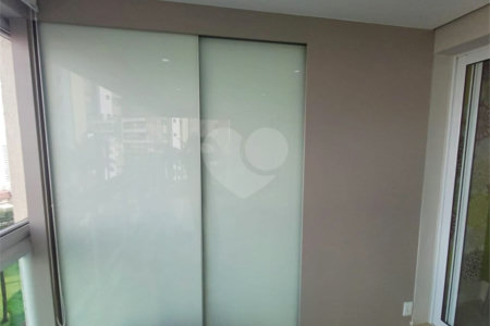 Apartamento à venda com 3 suítes em Santa Teresinha, São Paulo, SP