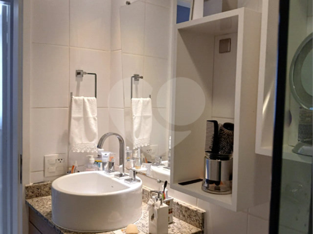 Apartamento à venda com 2 quartos em Campo Belo, São Paulo, SP