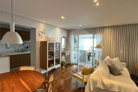 Apartamento à venda com 3 quartos, sendo 2 suítes, em Mooca, São Paulo, SP