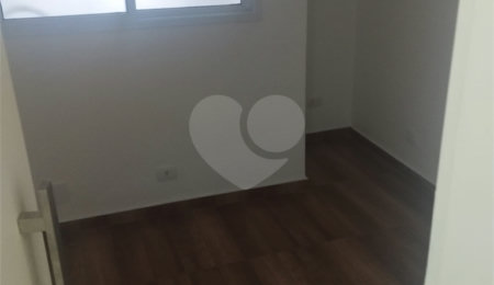 Apartamento à venda com 3 quartos, sendo 1 suíte,  em Consolação, São Paulo, SP