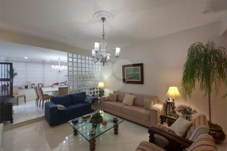 Apartamento à venda com 3 quartos, sendo 1 suíte, em Tijuca, Rio de Janeiro, RJ