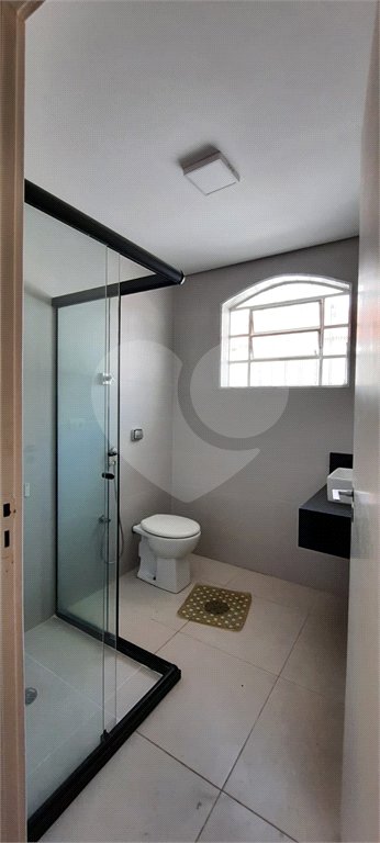 Sobrado à venda com 3 quartos, sendo 1 suíte, em Vila Firmiano Pinto, São Paulo, SP