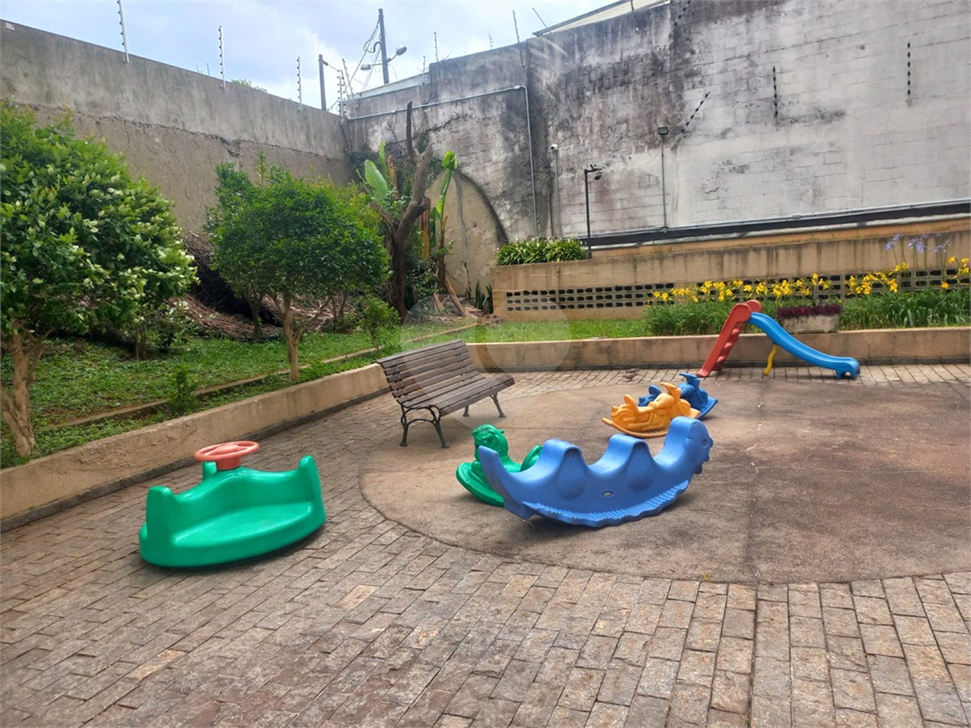 Apartamento à venda com 2 quartos em Vila São Paulo, São Paulo, SP